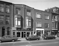 52021 Gezicht op de voorgevels van de panden Amsterdamsestraatweg 92 (links)- 100 te Utrecht.